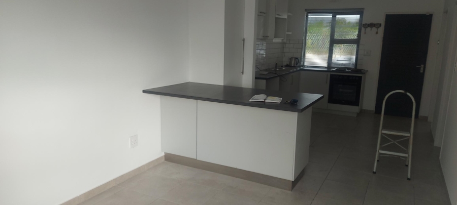 To Let 2 Bedroom Property for Rent in The Connifers Western Cape